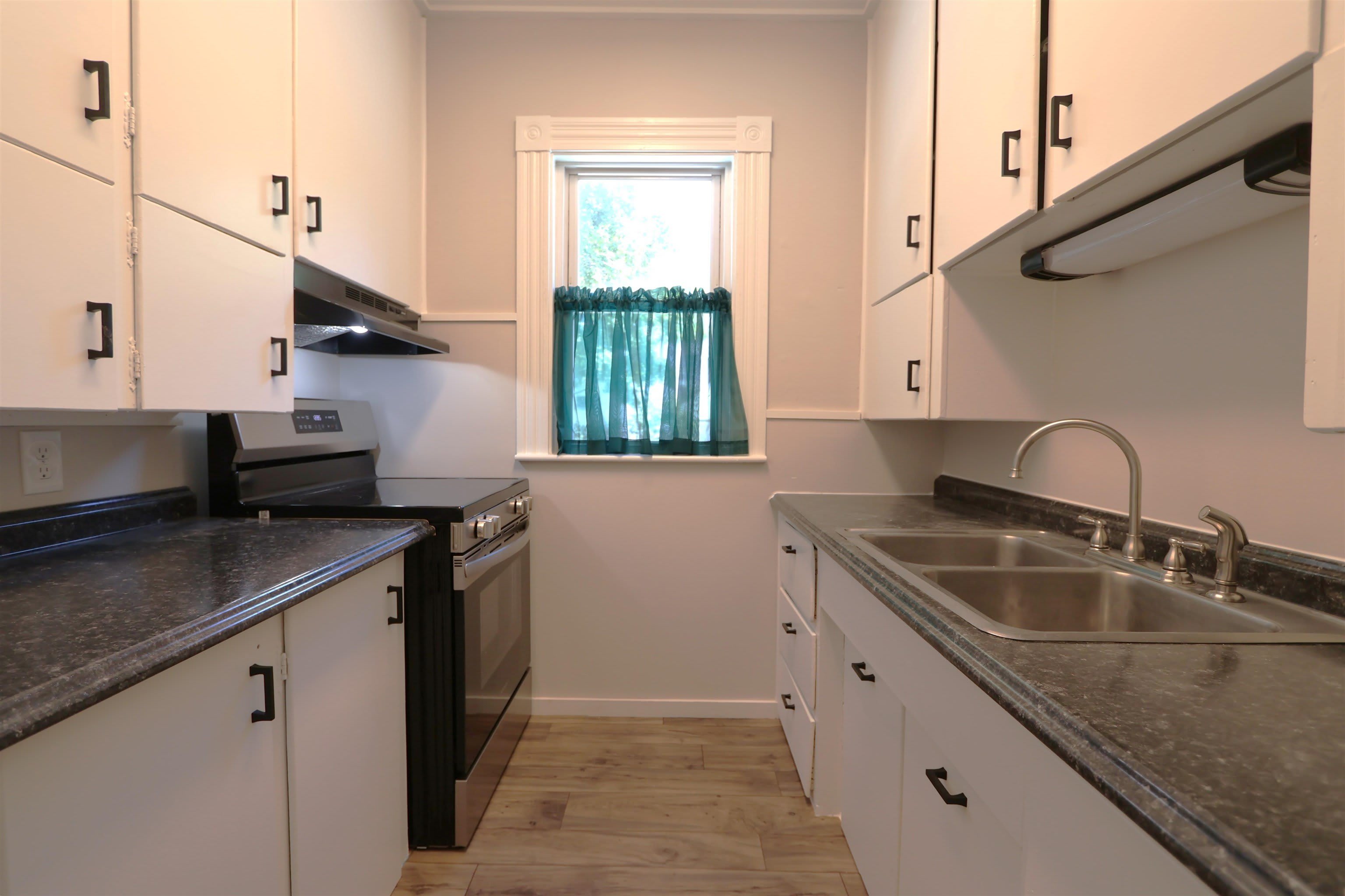 781 Beech Street – photo 5
