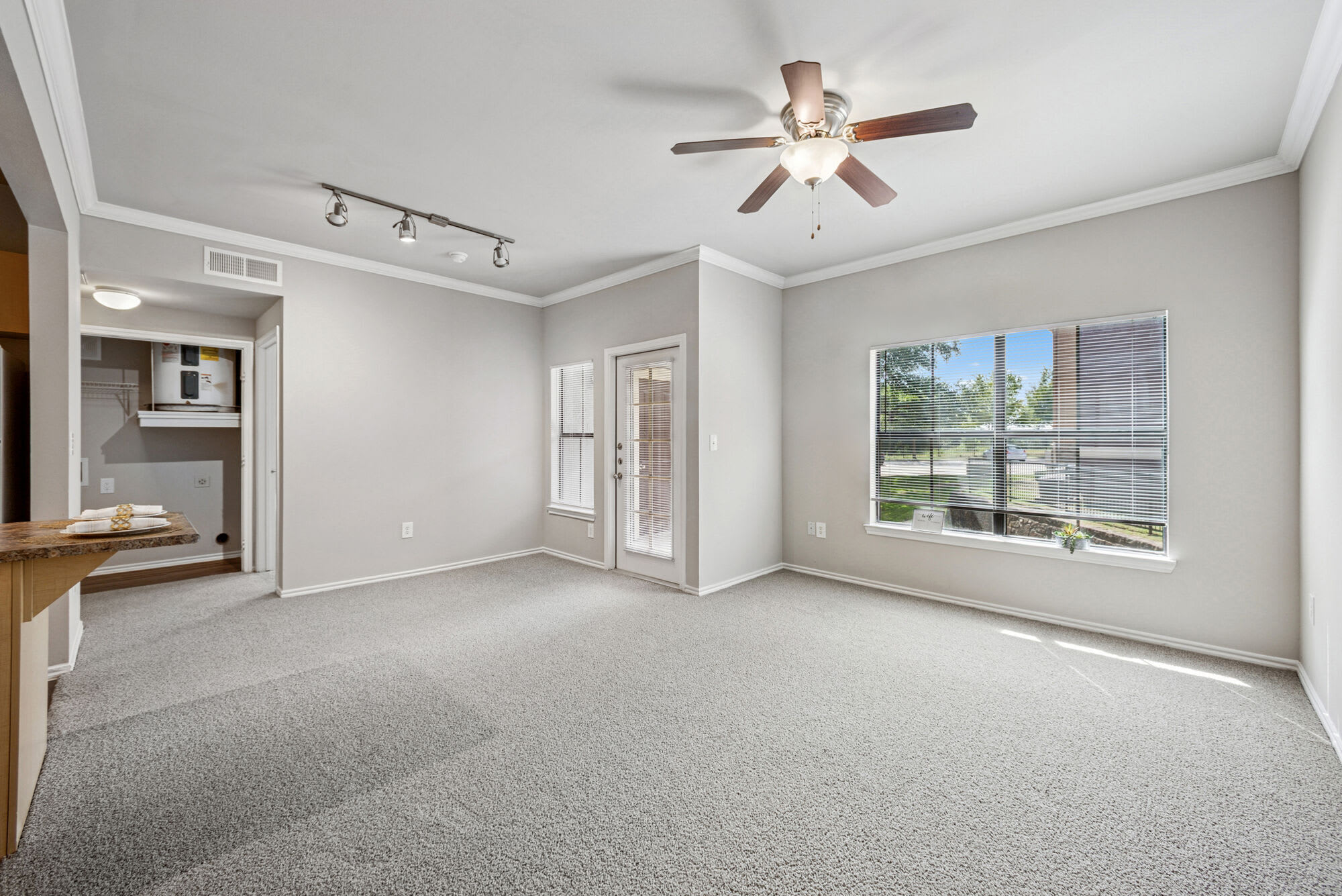 The Residences at Holland Lake – photo 2