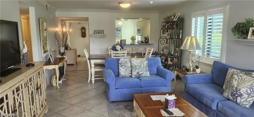 219 Fox Glen Dr – photo 3