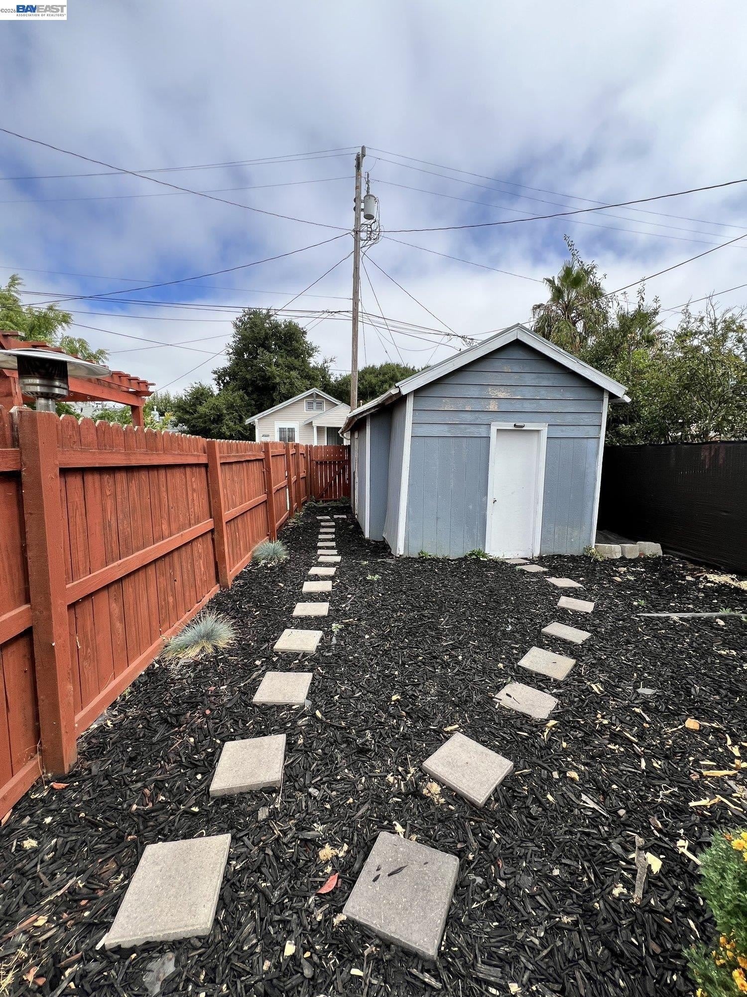 1910 Marin St – photo 2
