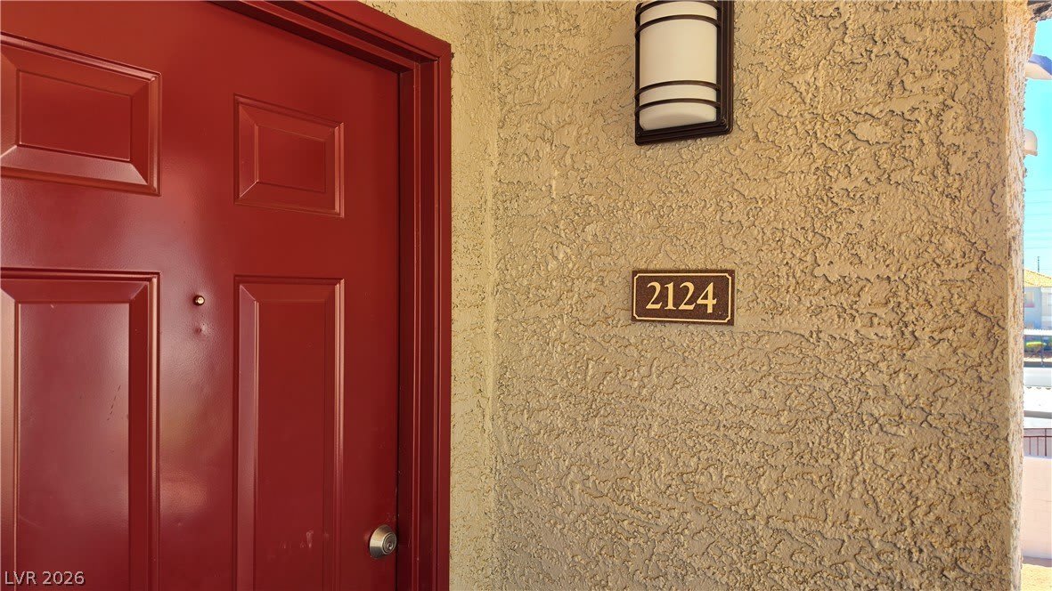 8600 CHARLESTON Boulevard – photo 2