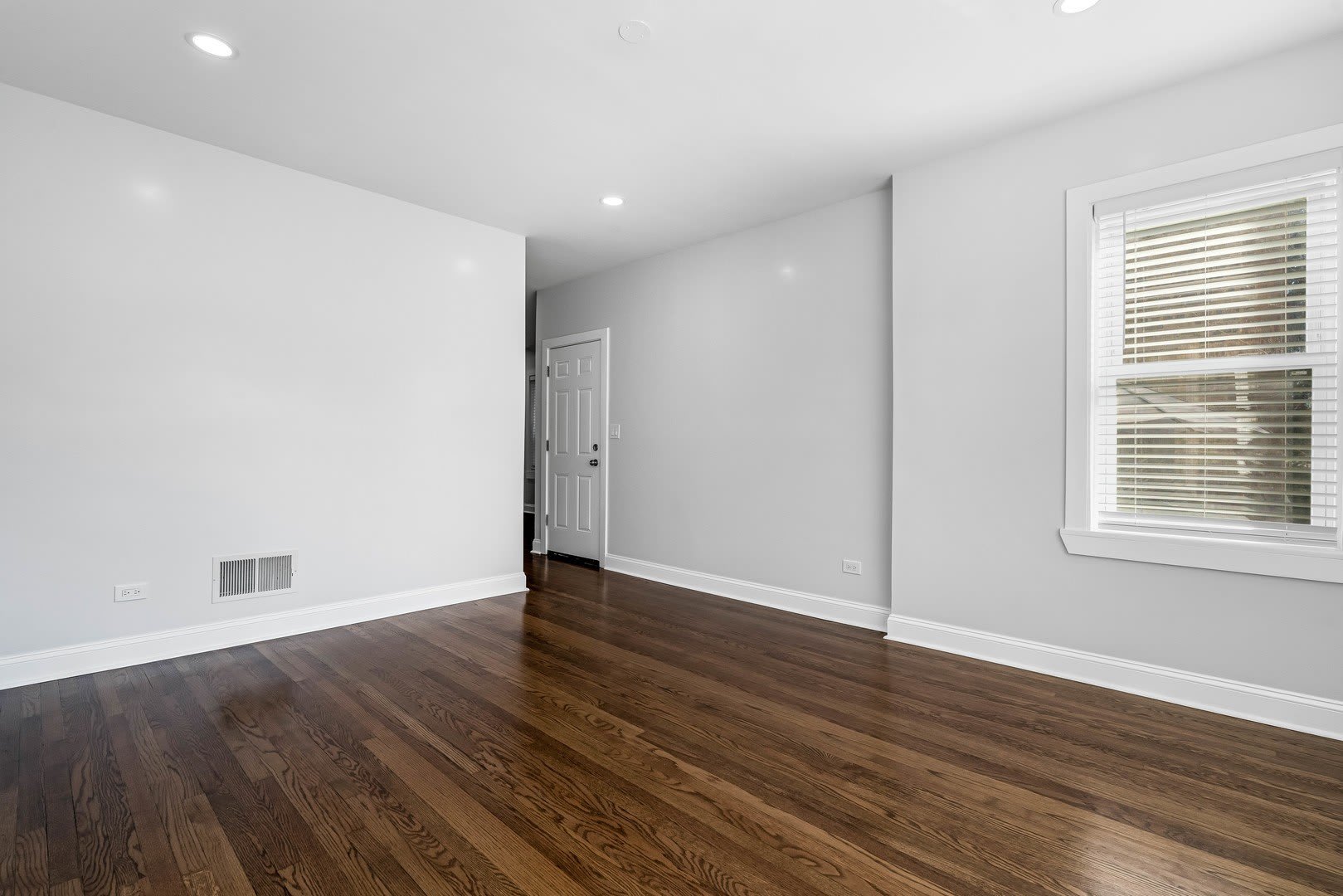 1837 N Mason Avenue – photo 5