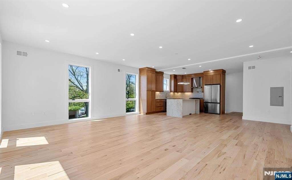 853 Pleasantview Terrace – photo 5