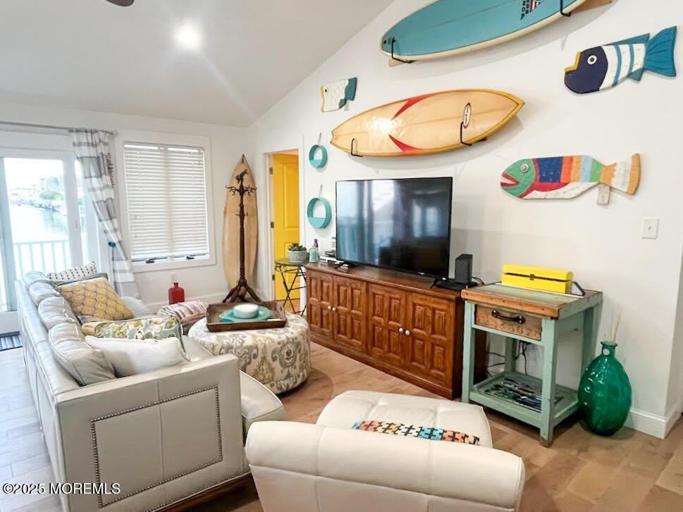 115 Charles Boulevard – photo 3