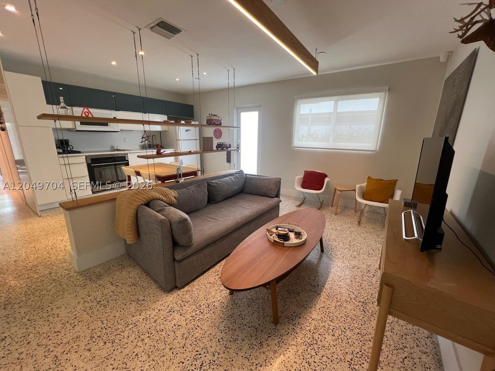 451 SW 24th Rd – photo 3