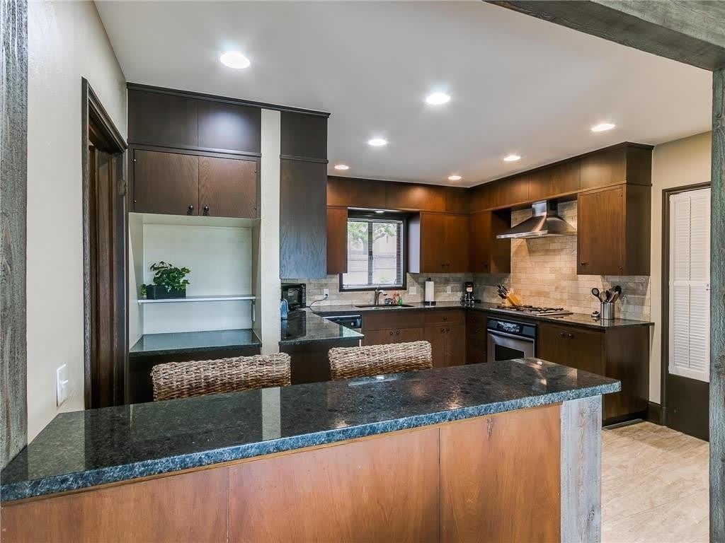 6303 Christon Court – photo 4