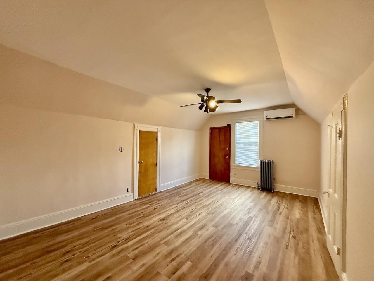 347 Avenue C – photo 5