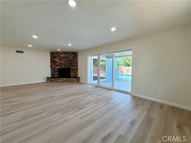 6621 Whitman Avenue – photo 5
