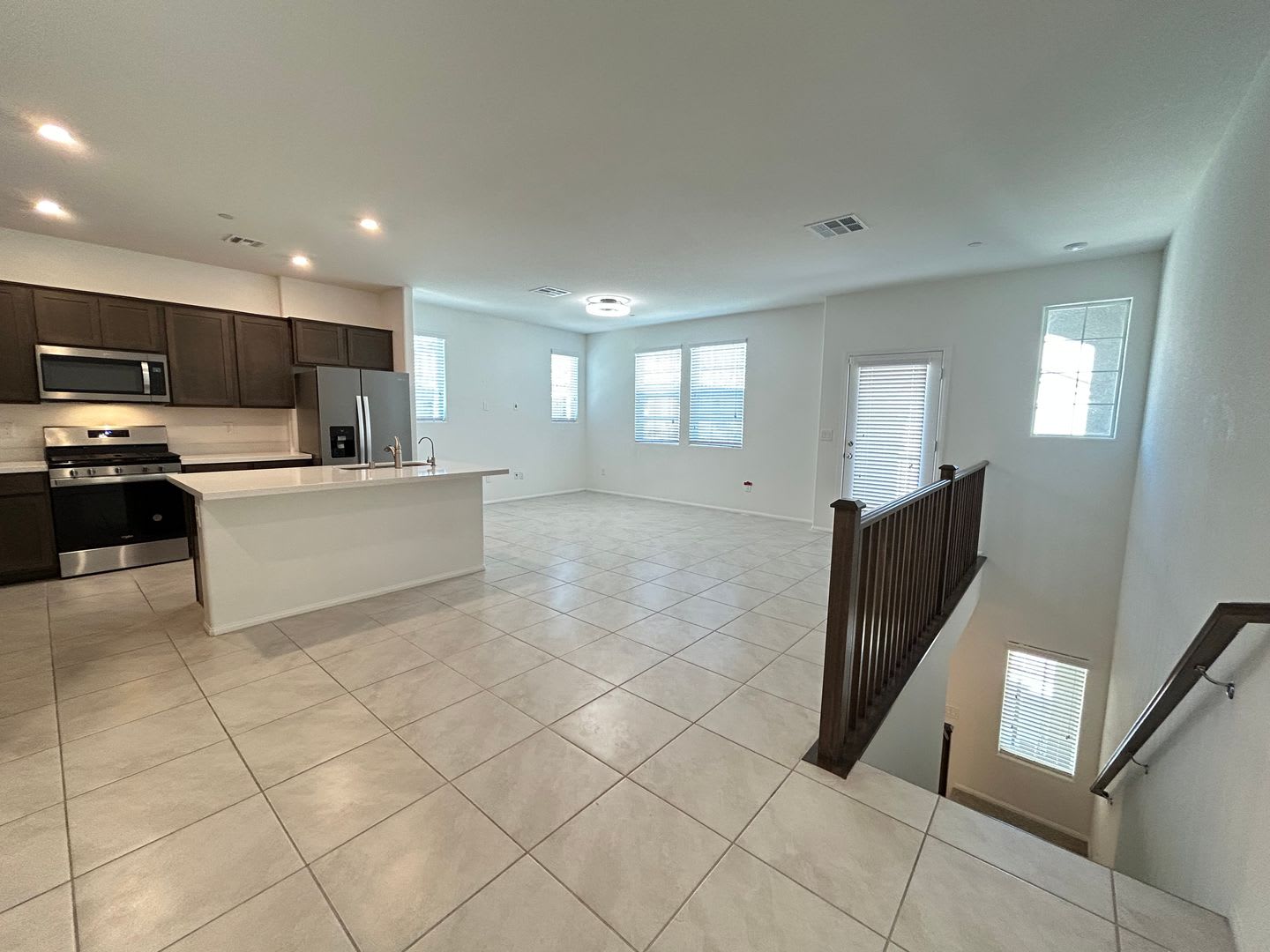 Newly built 3-Bedroom 2-Bathroom Townhouse! – photo 4