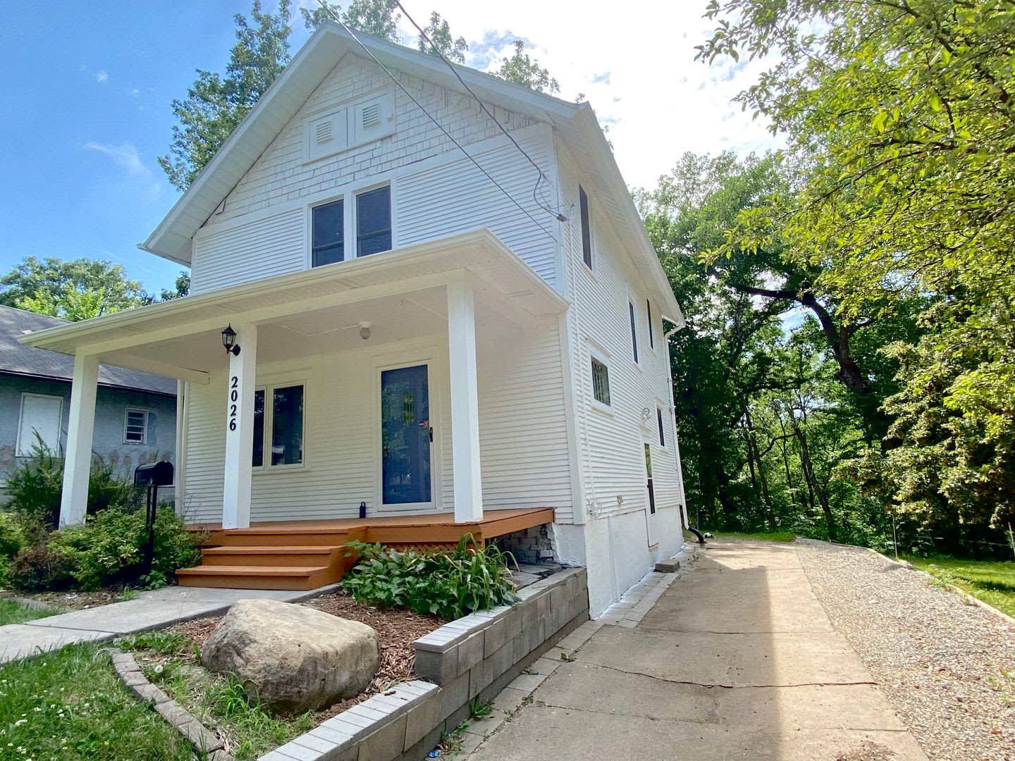 Newly remodeled 3 bedroom 1 bath – photo 1