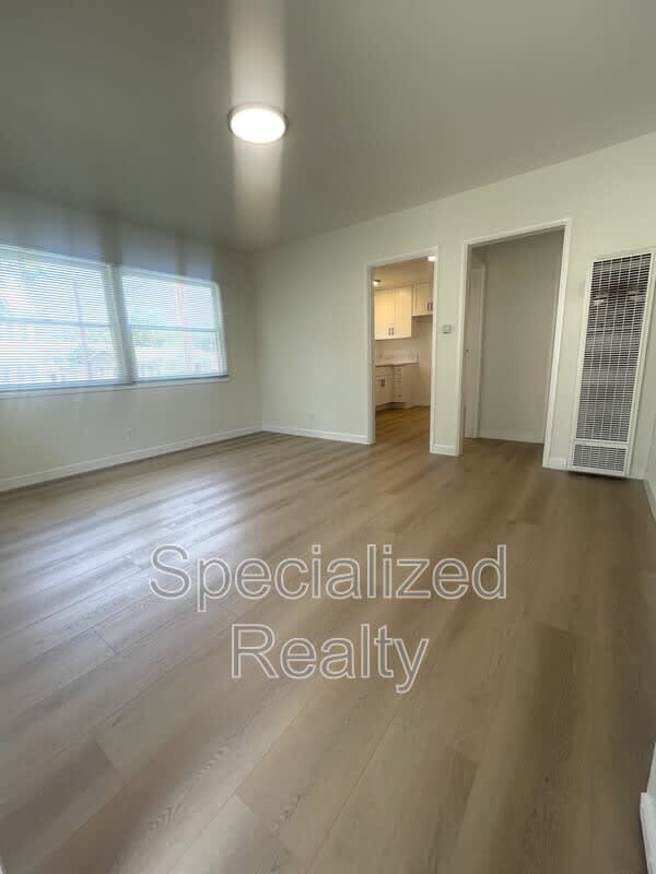 500 Hill Drive – photo 5