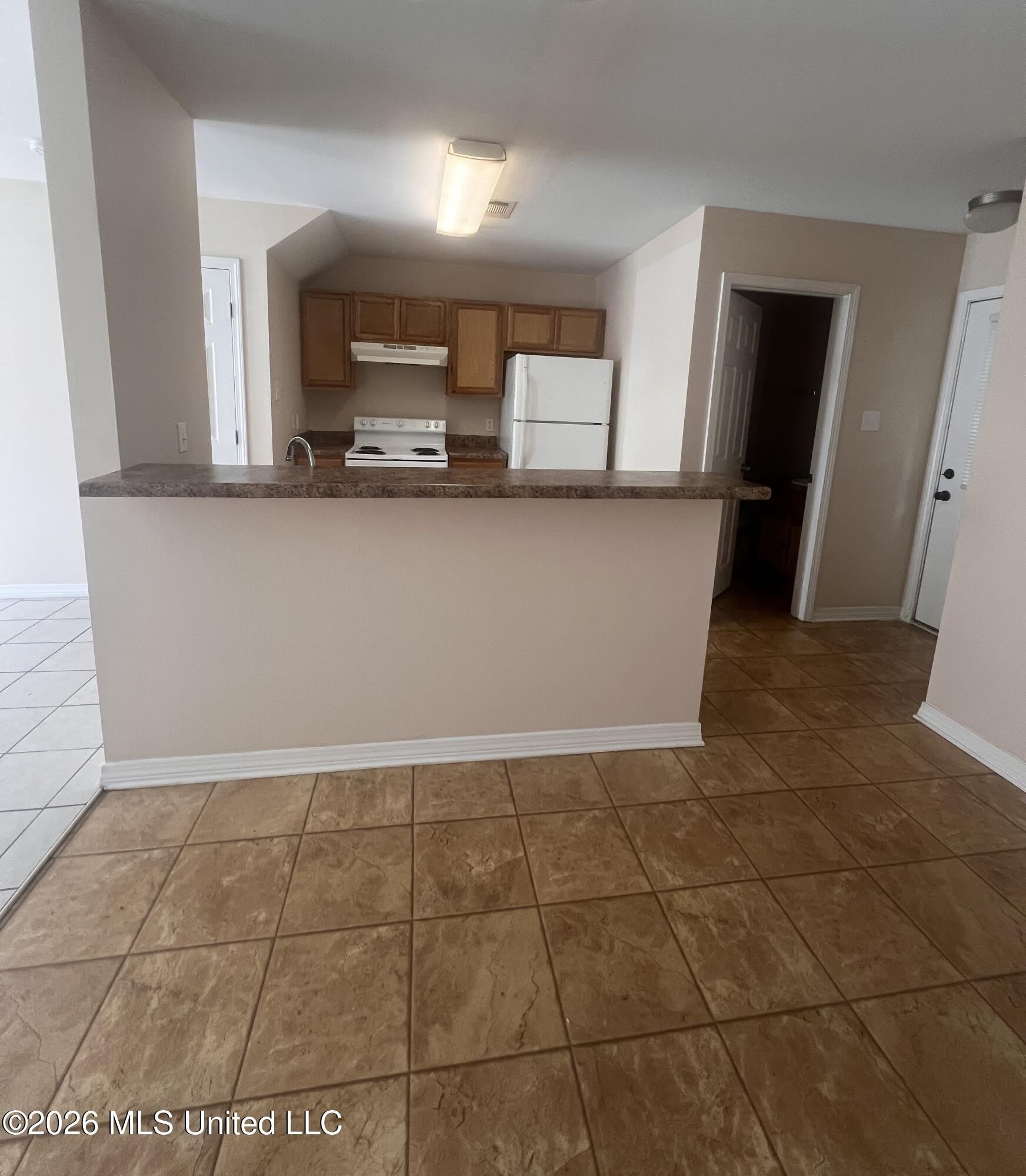 1334 Foxwood Place – photo 3