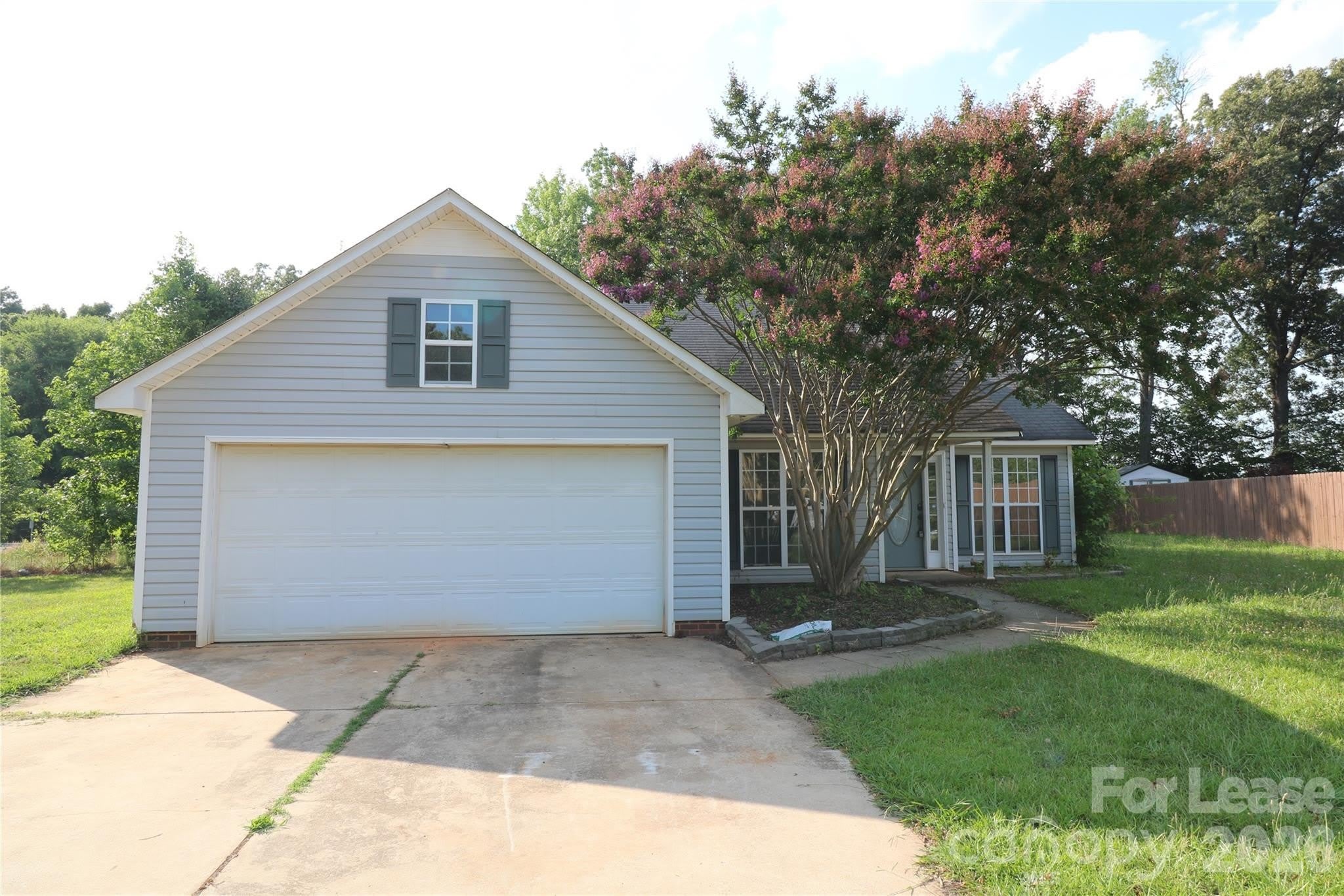 711 Harvest Way – photo 2