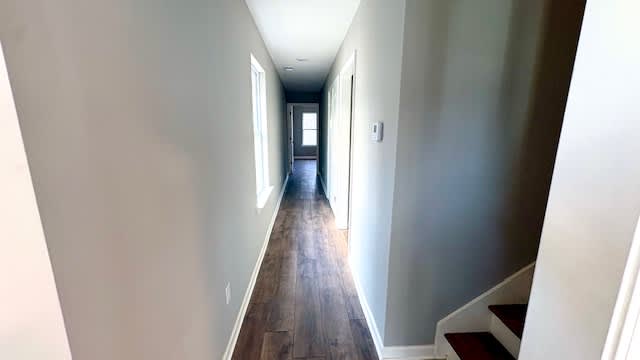 988 Seattle St – photo 4