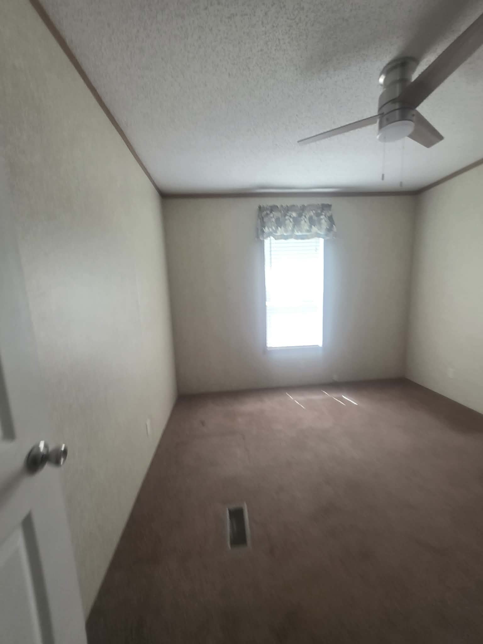 2409 Dreyfus Rd – photo 3