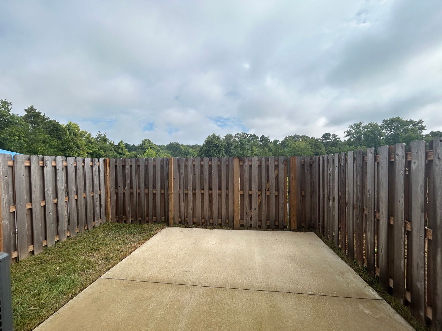 Like New Luxury 2 Story Townhome 2 Bedrooms And 2 5 Baths Flex Room 1 Car Garage In High Point – photo 4