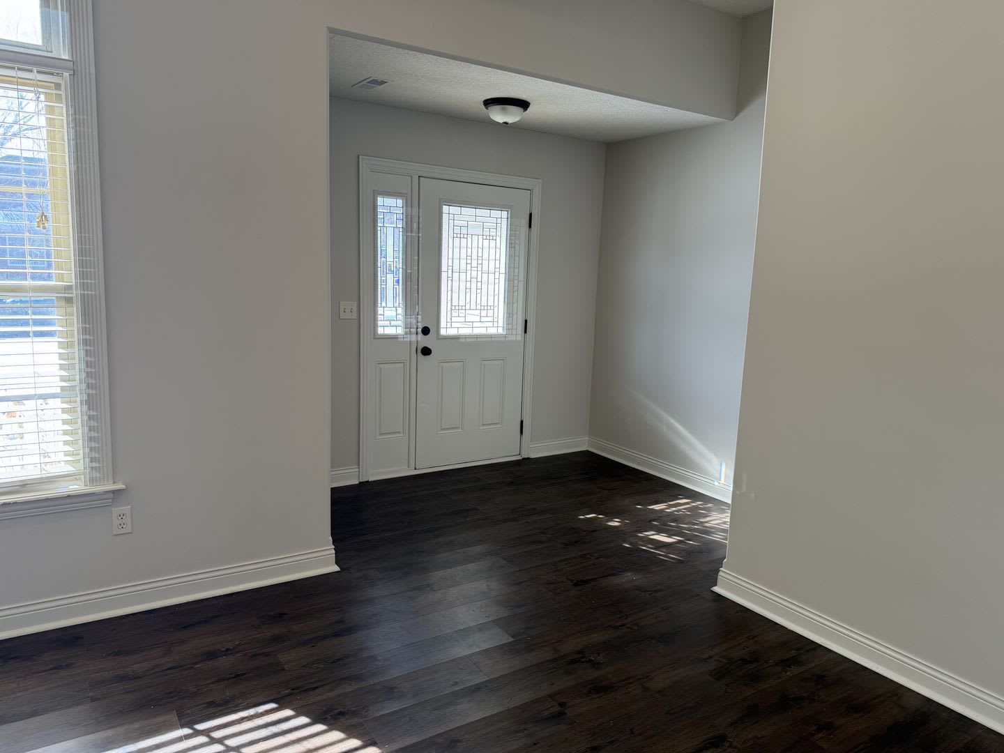Beautiful Forest Park Home – photo 4