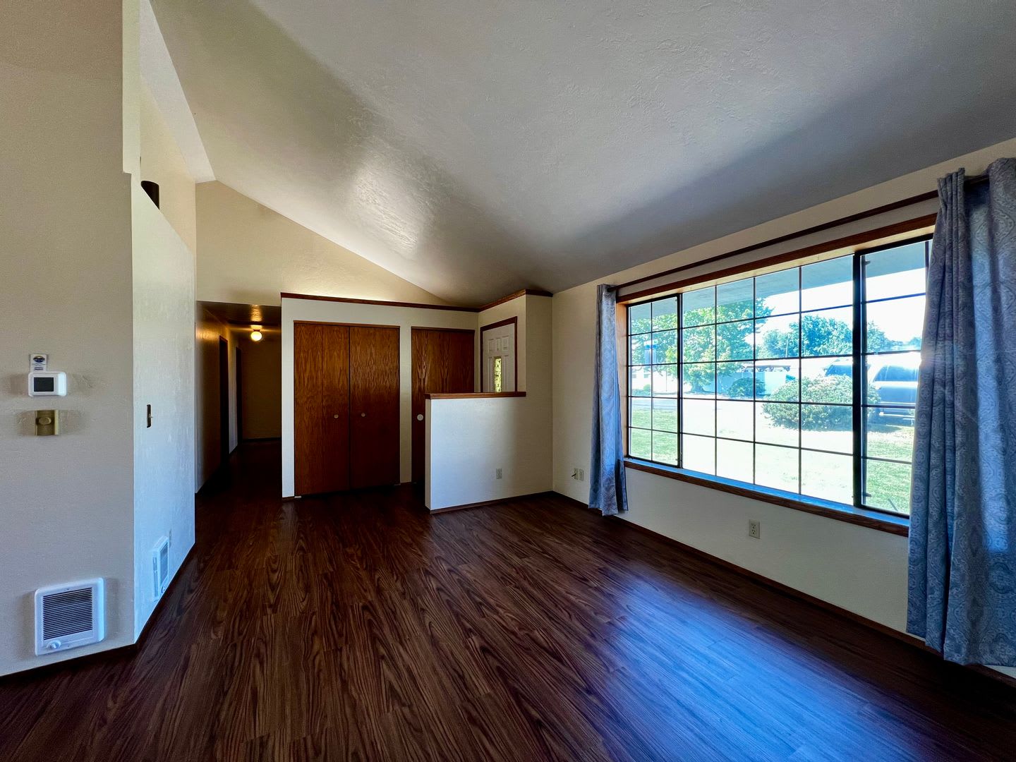 Move in special – photo 3