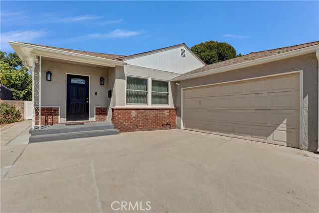 6851 Forbes Avenue – photo 2