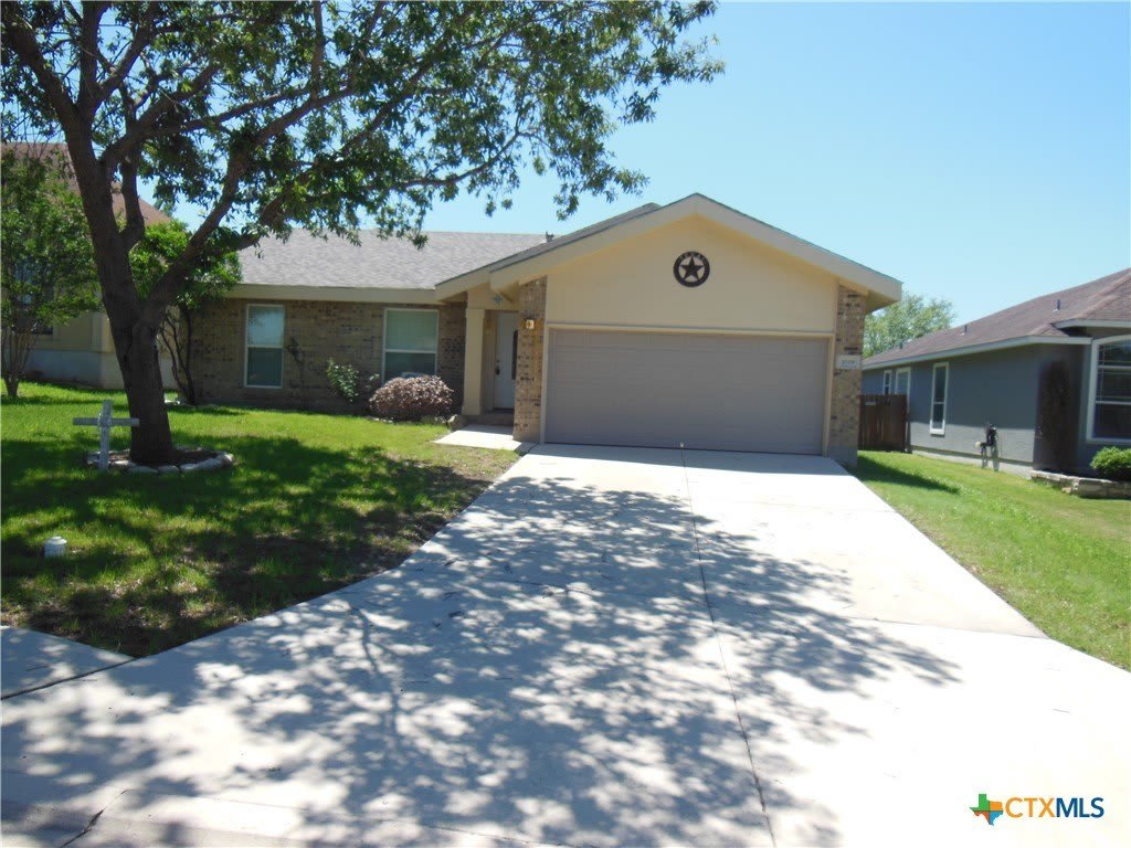 1619 Sunspur Drive – photo 1