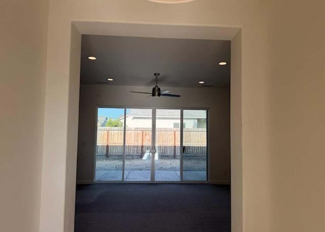 2935 21st Ave – photo 4