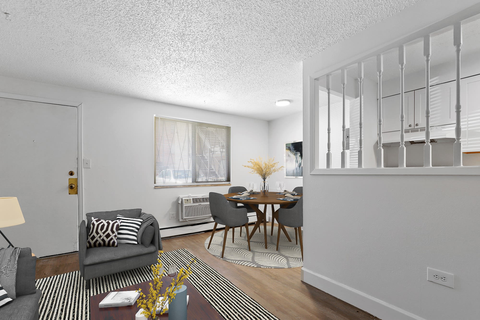 Candlewood Apartments – photo 2
