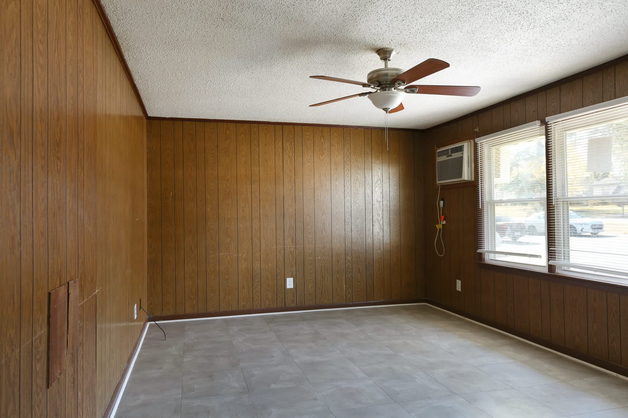 1045 B Rulnick Street – photo 3