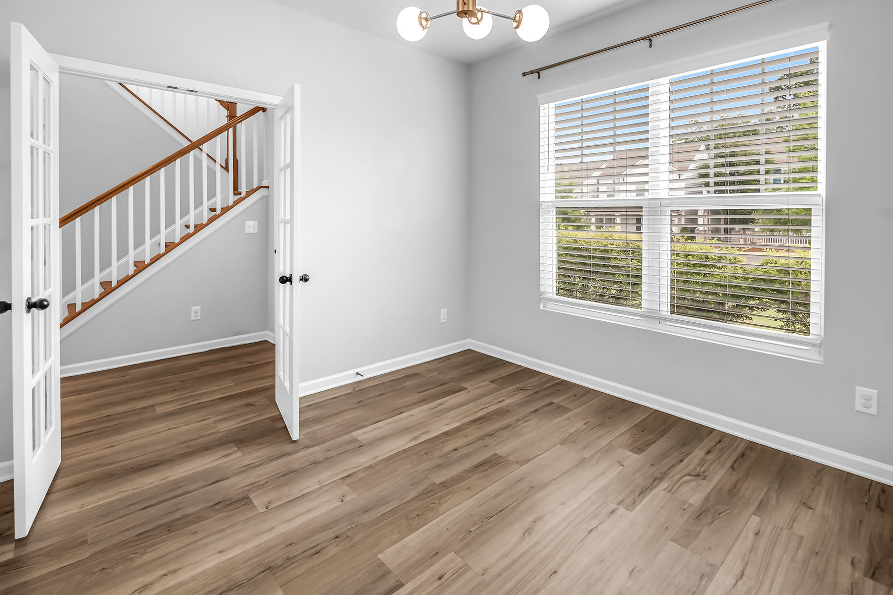 721 Lyndon Station Drive – photo 5