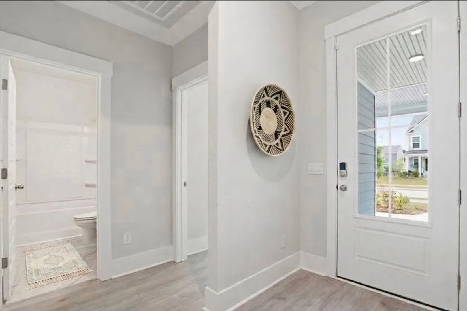 Charming 4-bedroom, 2-bath home in Summerville, SC – photo 5