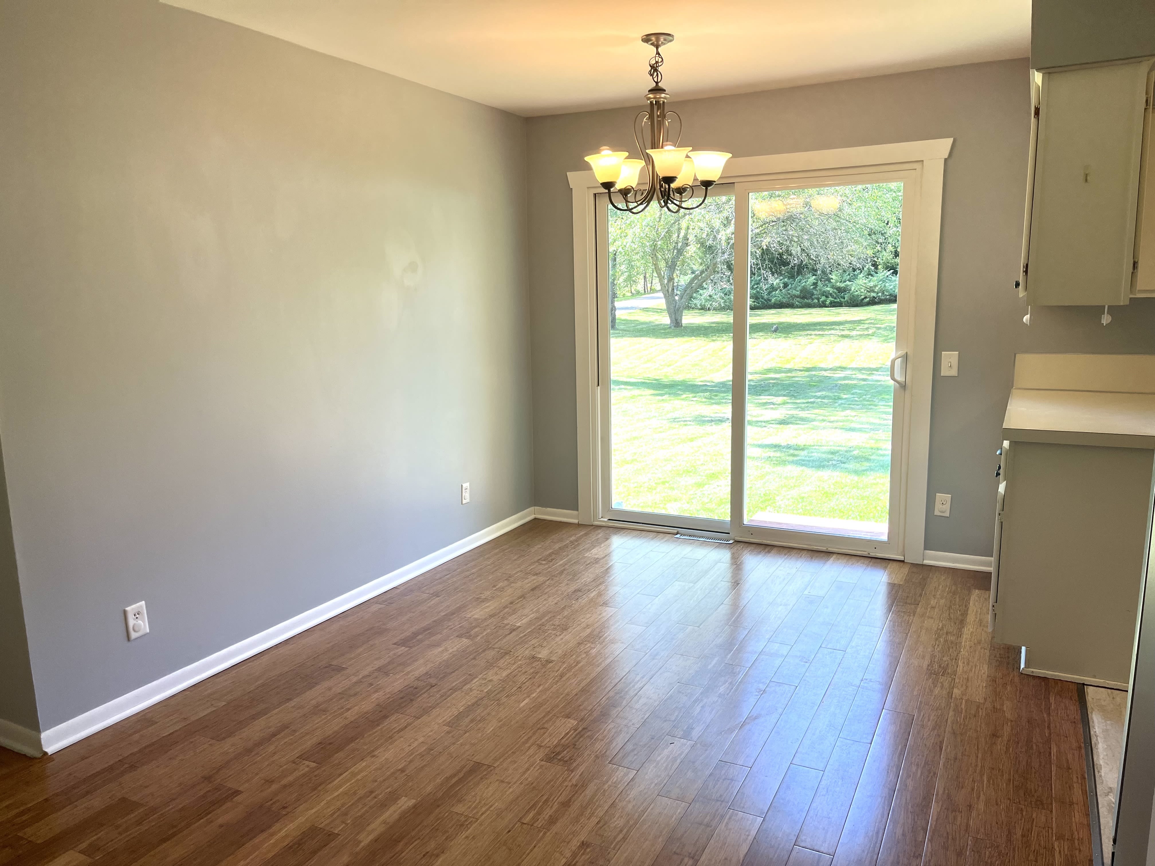 275 Oak Street – photo 4