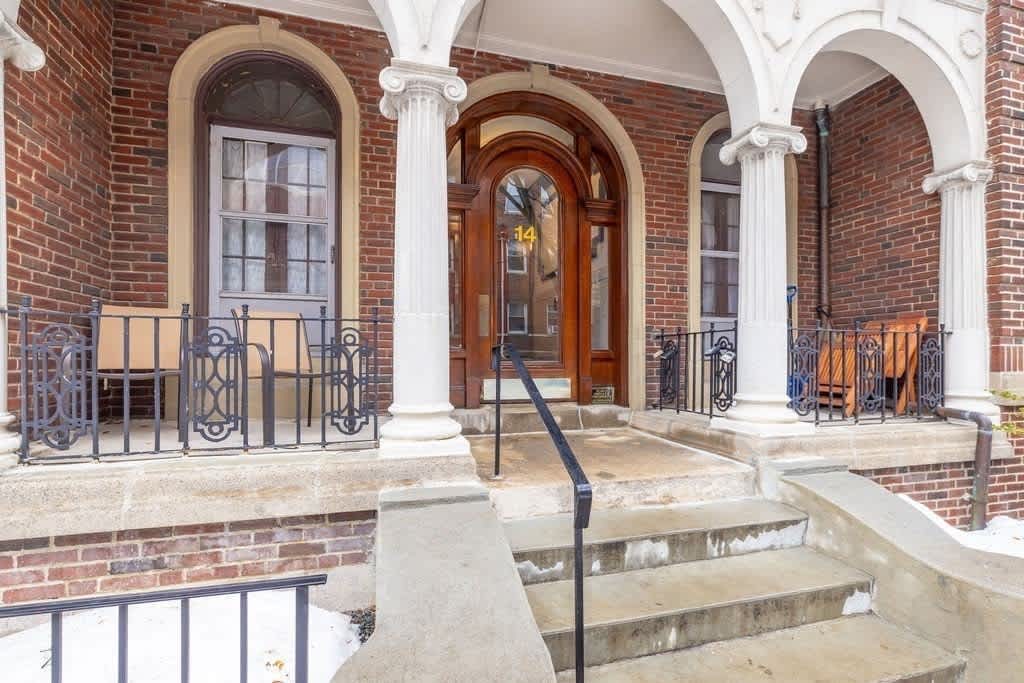 14 Melvin Ave – photo 3