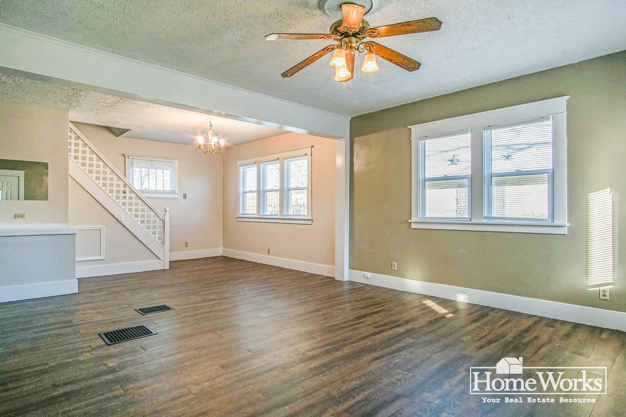 923 S 30th St – photo 3