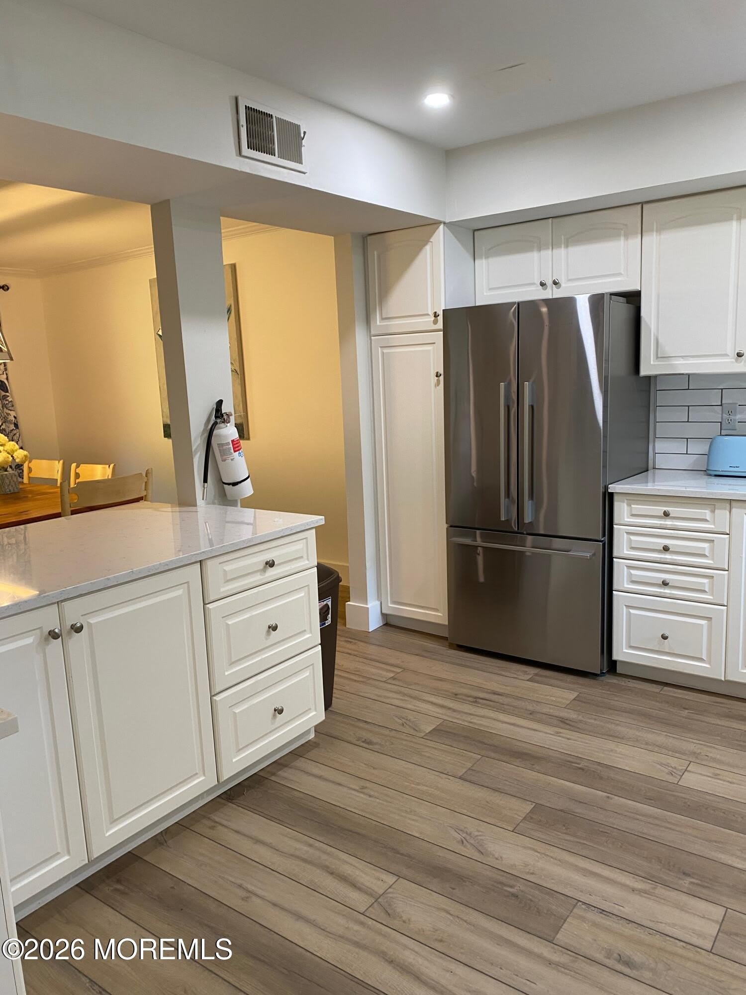 63 Apple Drive – photo 3