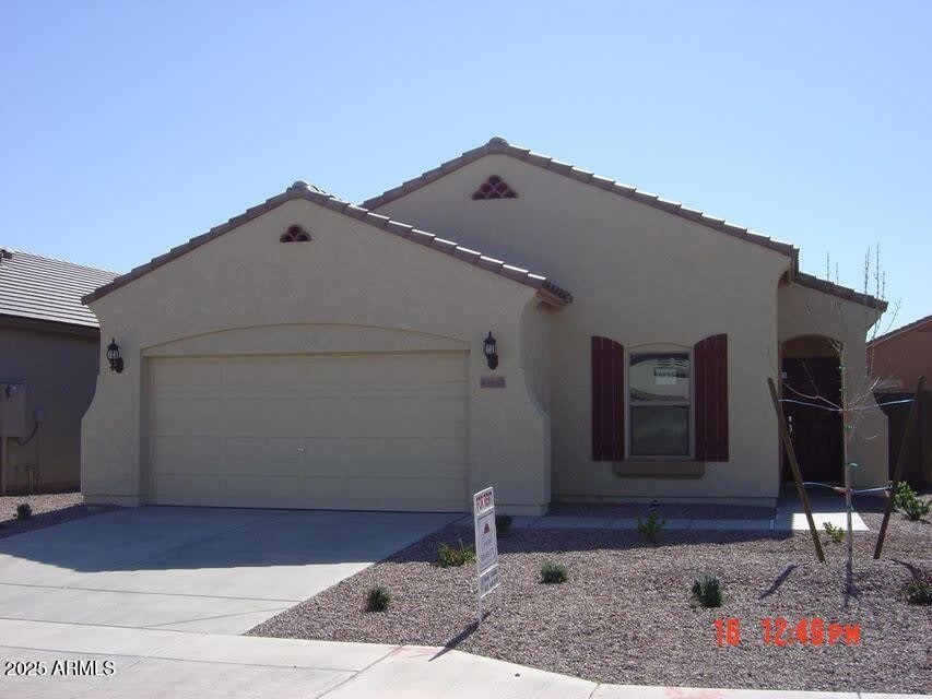 42969 W Elizabeth Avenue – photo 1