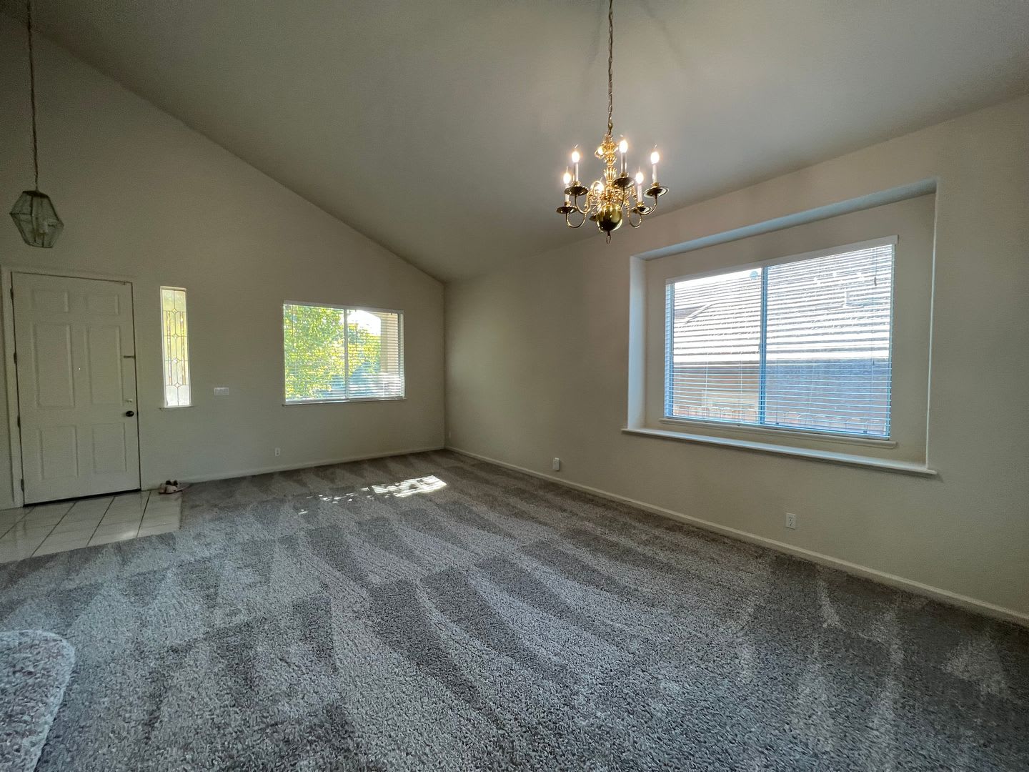 Spacious 4 Bedroom Folsom Home Near Top Schools in Highly Desirable Broadstone Community – photo 3