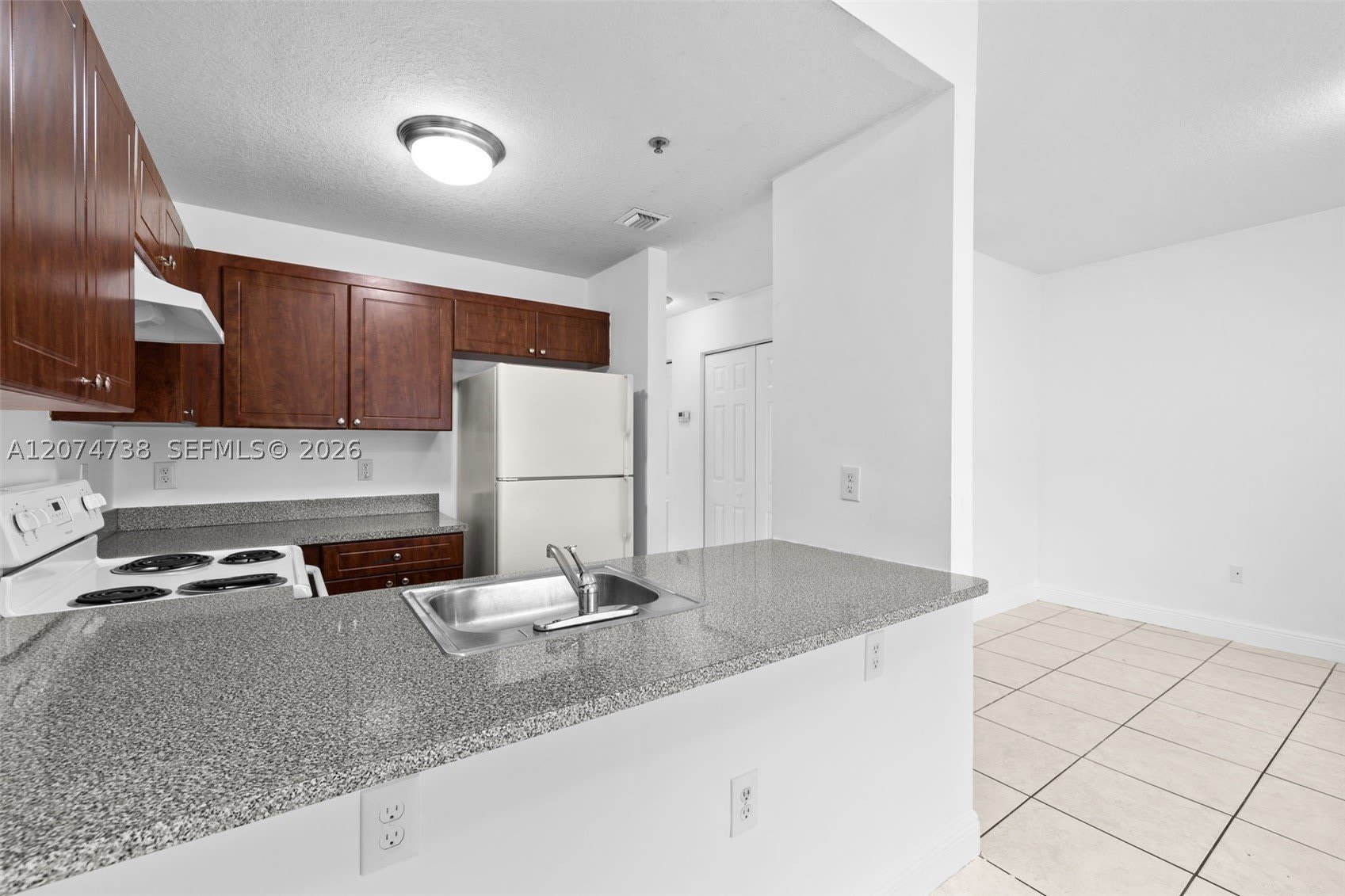 2429 W 78th St – photo 4
