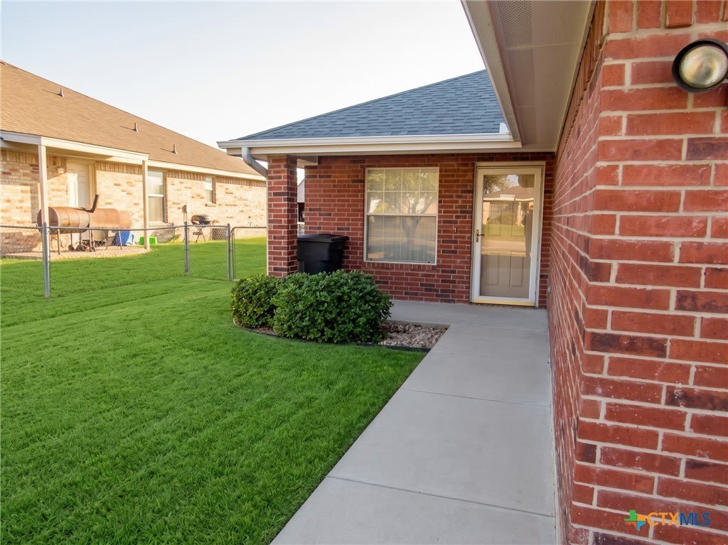 2808 Edgefield Street – photo 2