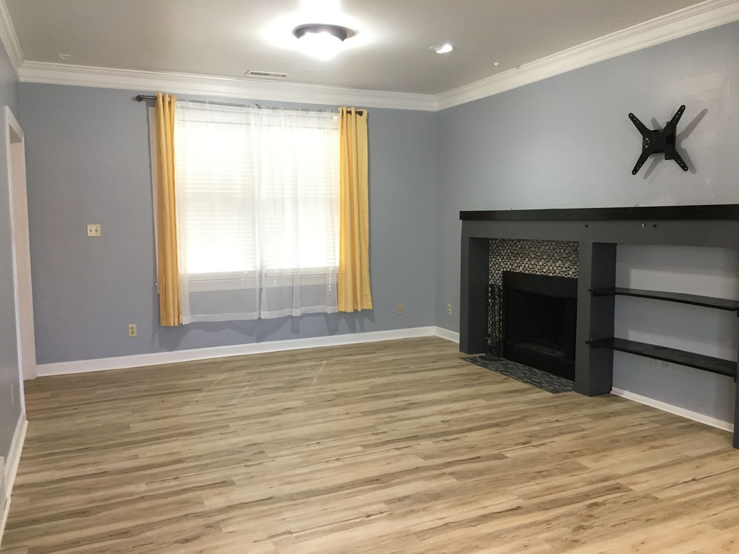 Midtown 2 Story Condo In Belleair Woods Over 1200 Sq Ft Of Living Space Fenced In Back Yard Pets Are Owner S Approval Fees Apply – photo 4
