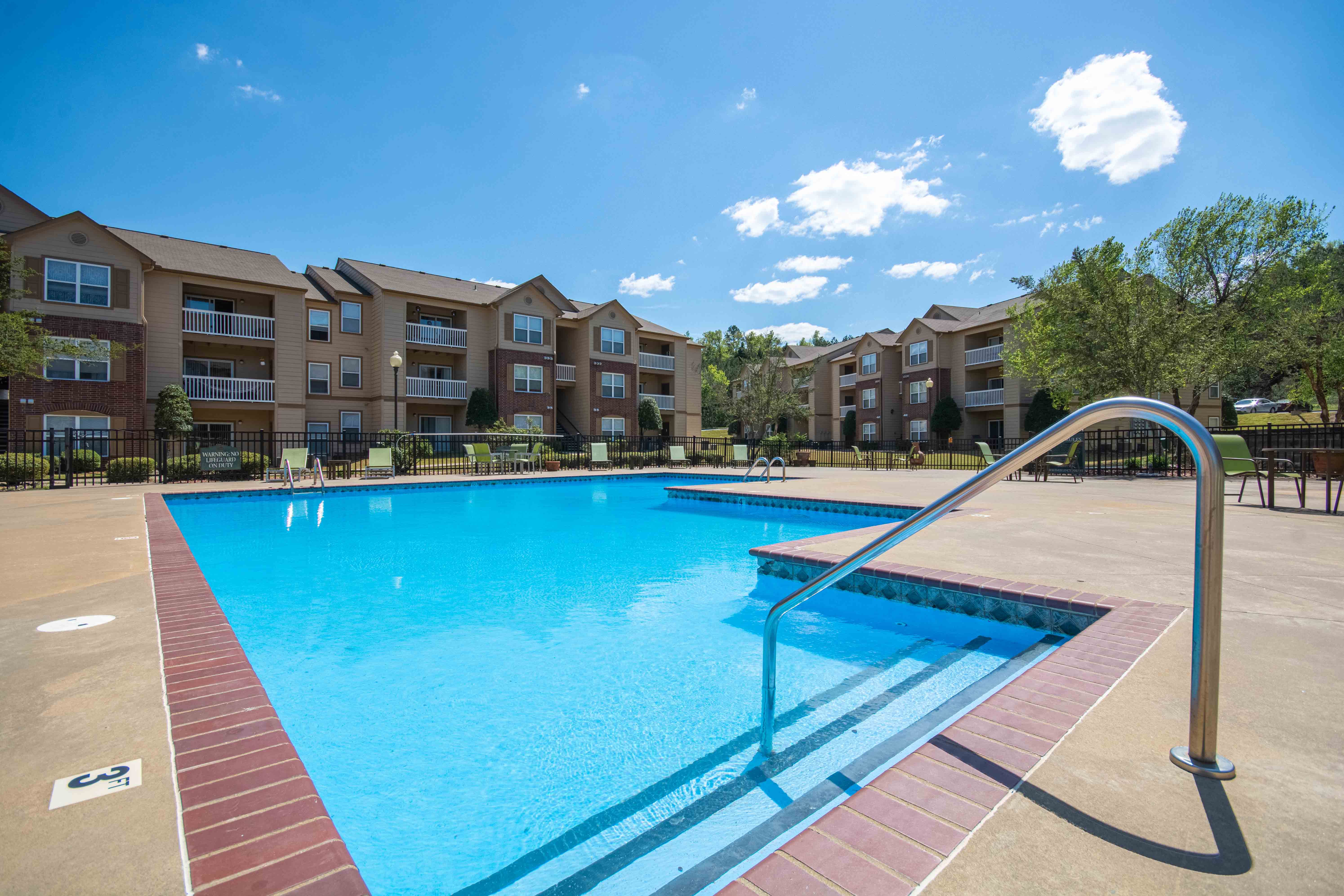 Capitol Hill Apartment Homes – photo 2