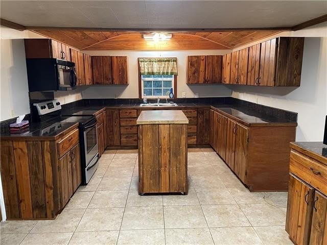 48092 ROBERTSON Road – photo 2