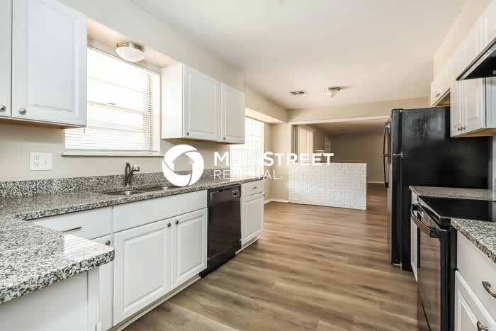 2528 Northwest 119Th Street – photo 5