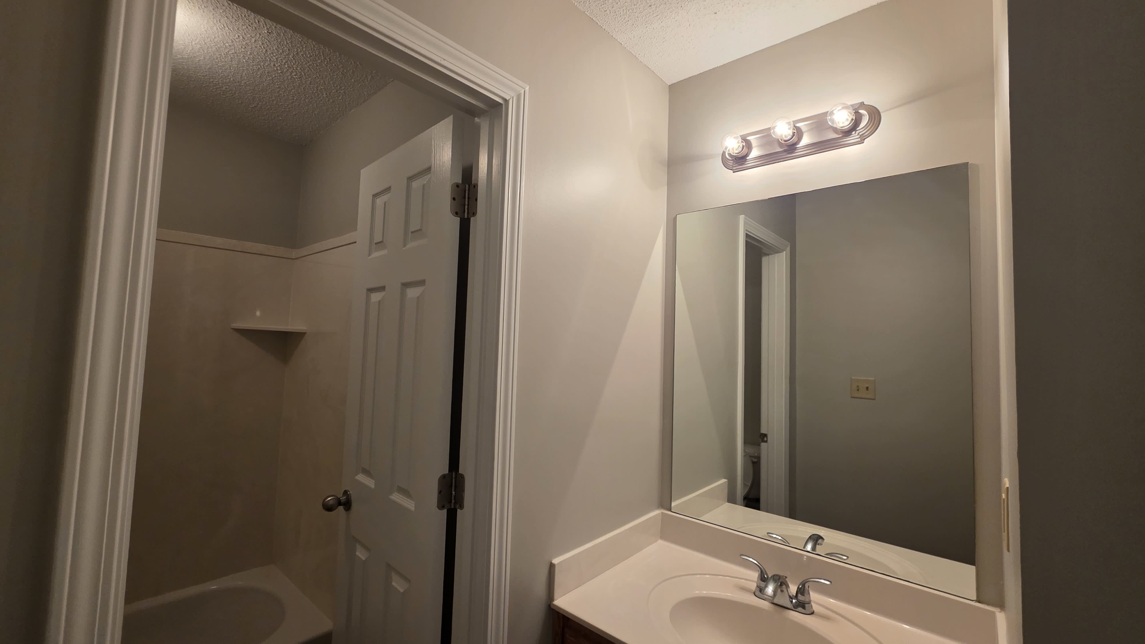1031 N 7Th St – photo 1