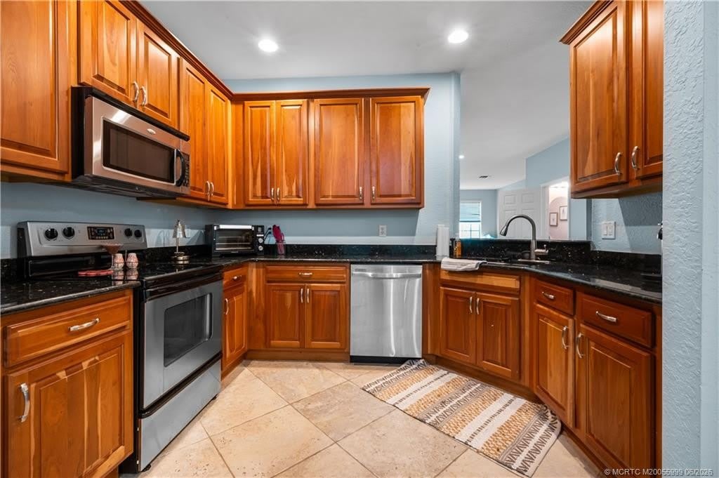 1560 SE Wilshire Place – photo 4