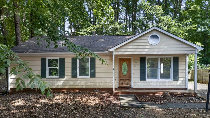 151 Laura Ave – photo 1