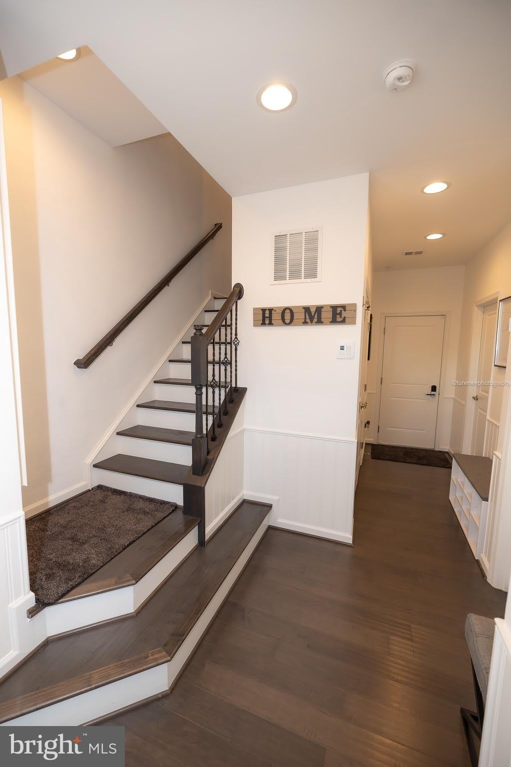3620 Commodore Joshua Barney Drive Ne – photo 4
