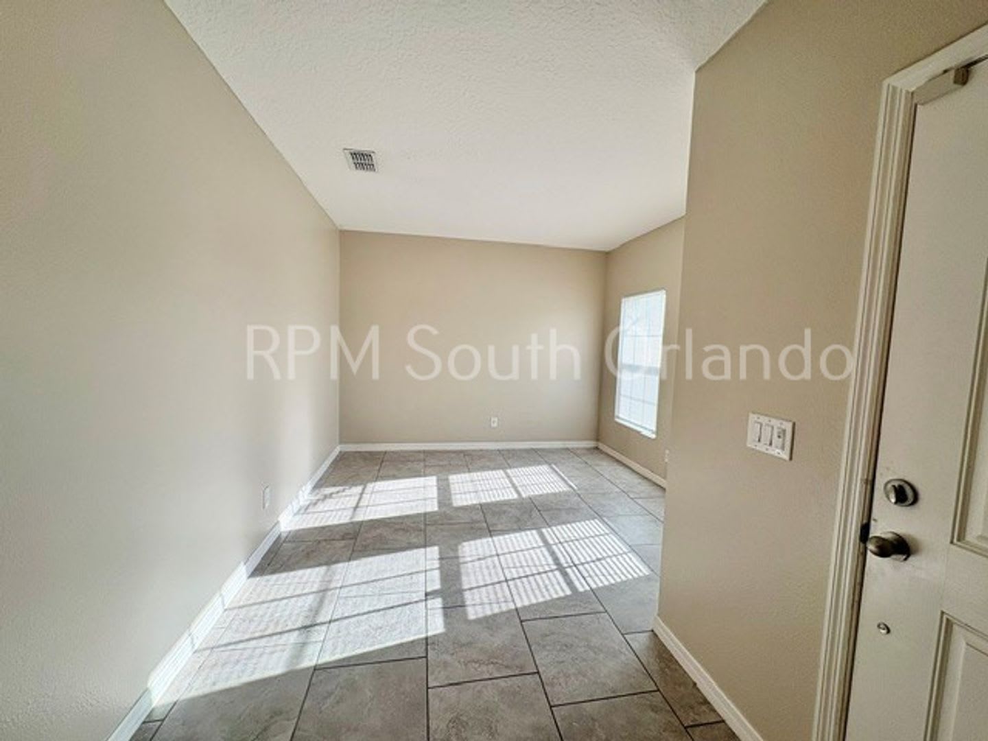 4-bedroom, 2-bathroom home St, Cloud FL – photo 2