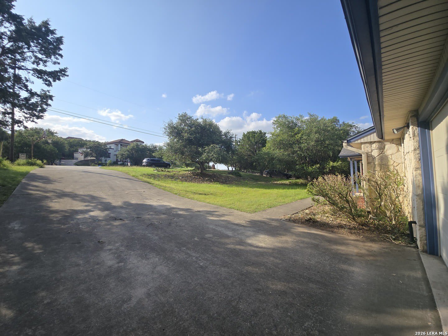 626 Solo St – photo 2