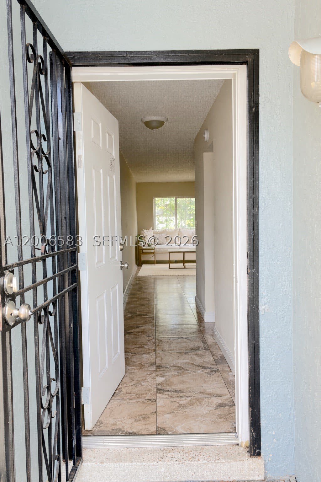 3896 NW 207 St – photo 2