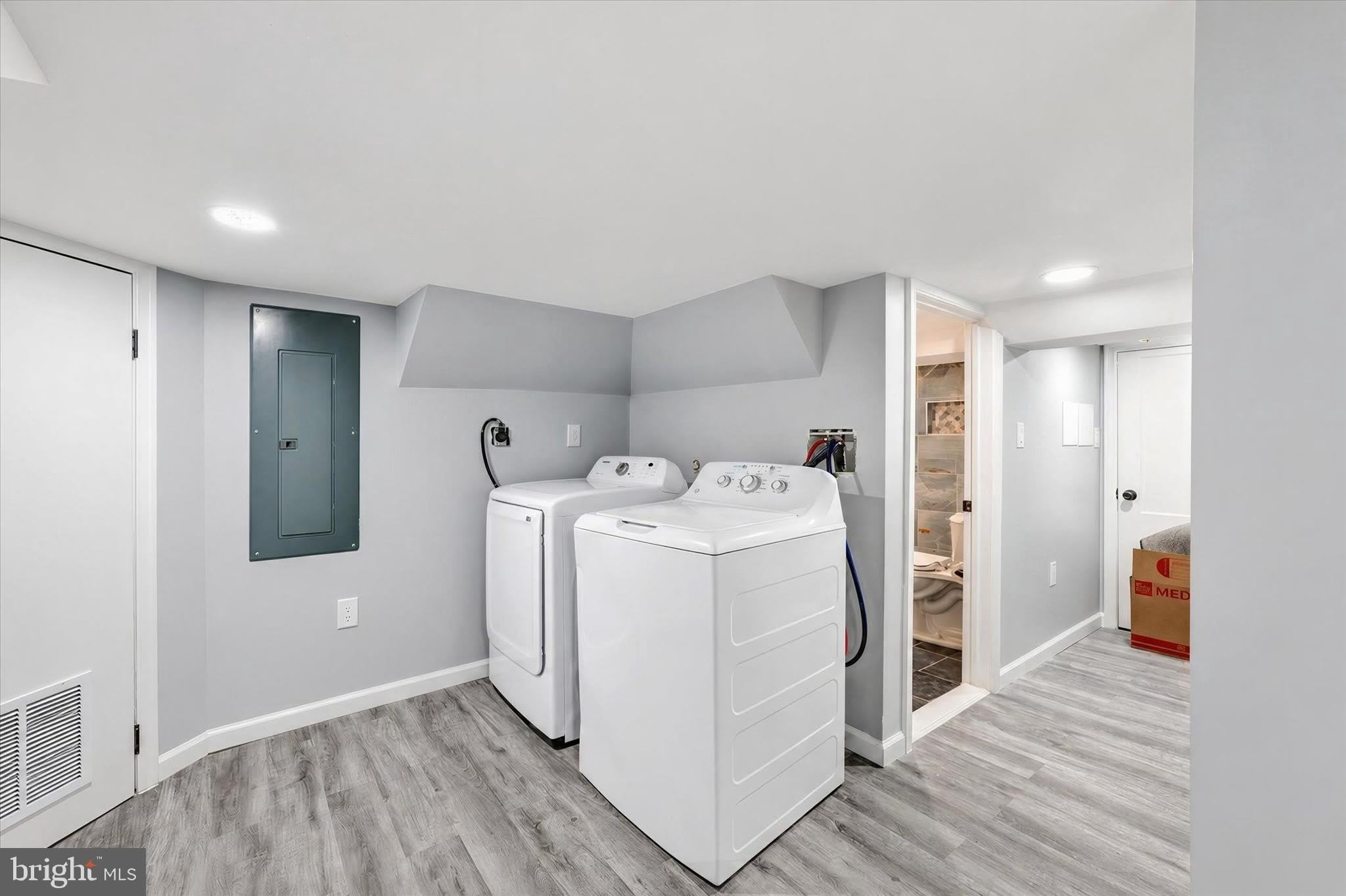 1806 Middleborough Road – photo 3
