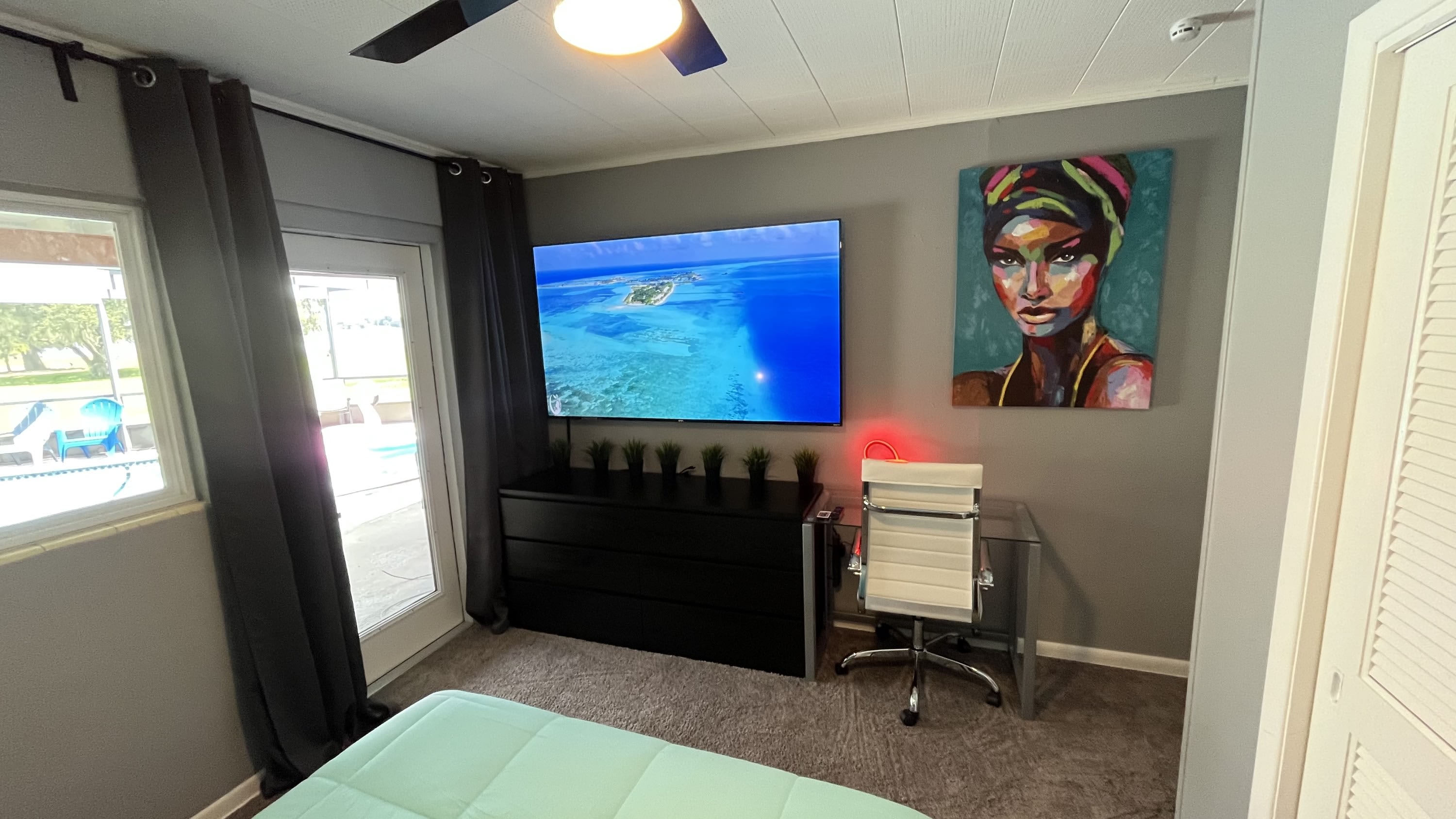 1511 South John Young Parkway – photo 3